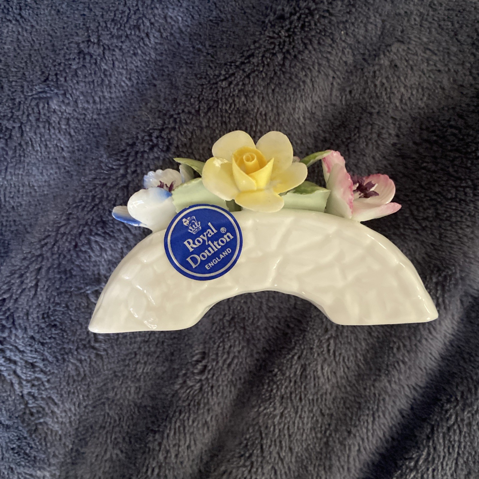 ROYAL DOULTON Florals Mini Arch England Bone China