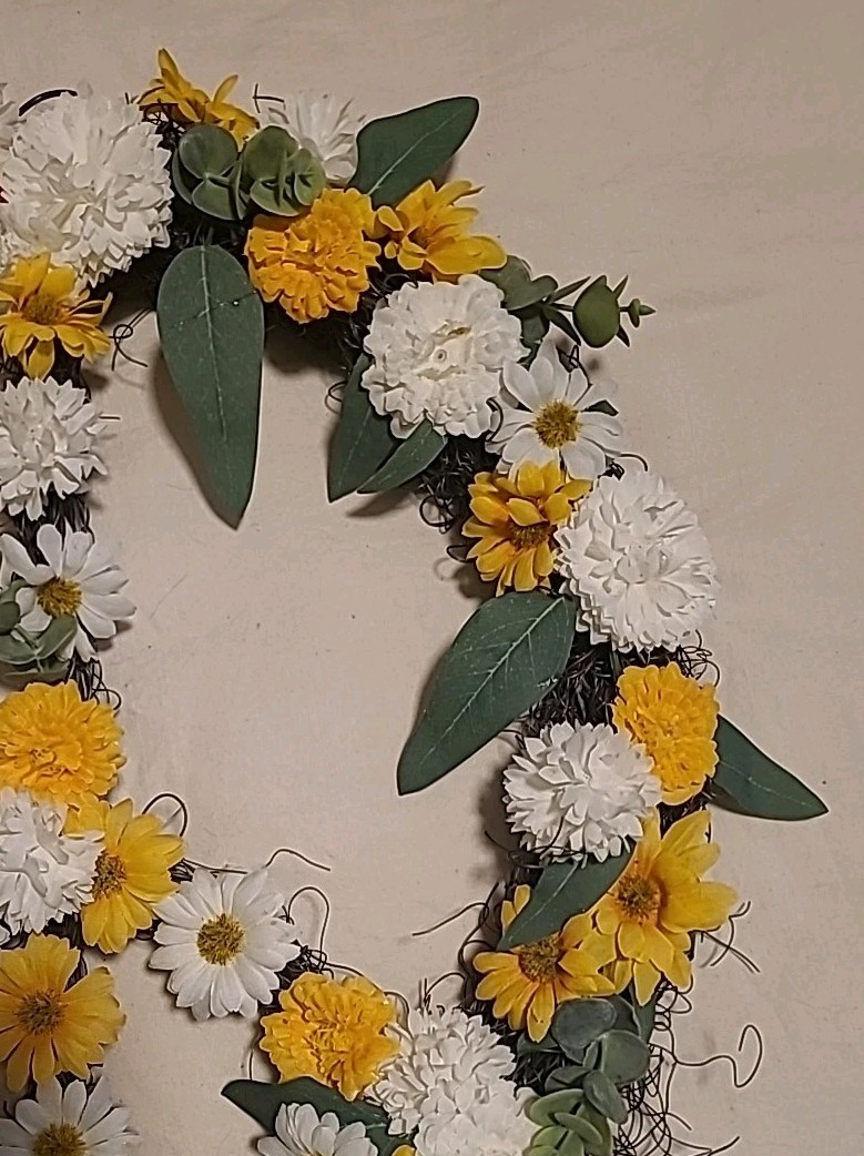 Peace Wreath Carnations Daisies Eucalyptus Leaves Foliage Cottagecore Boho 18″