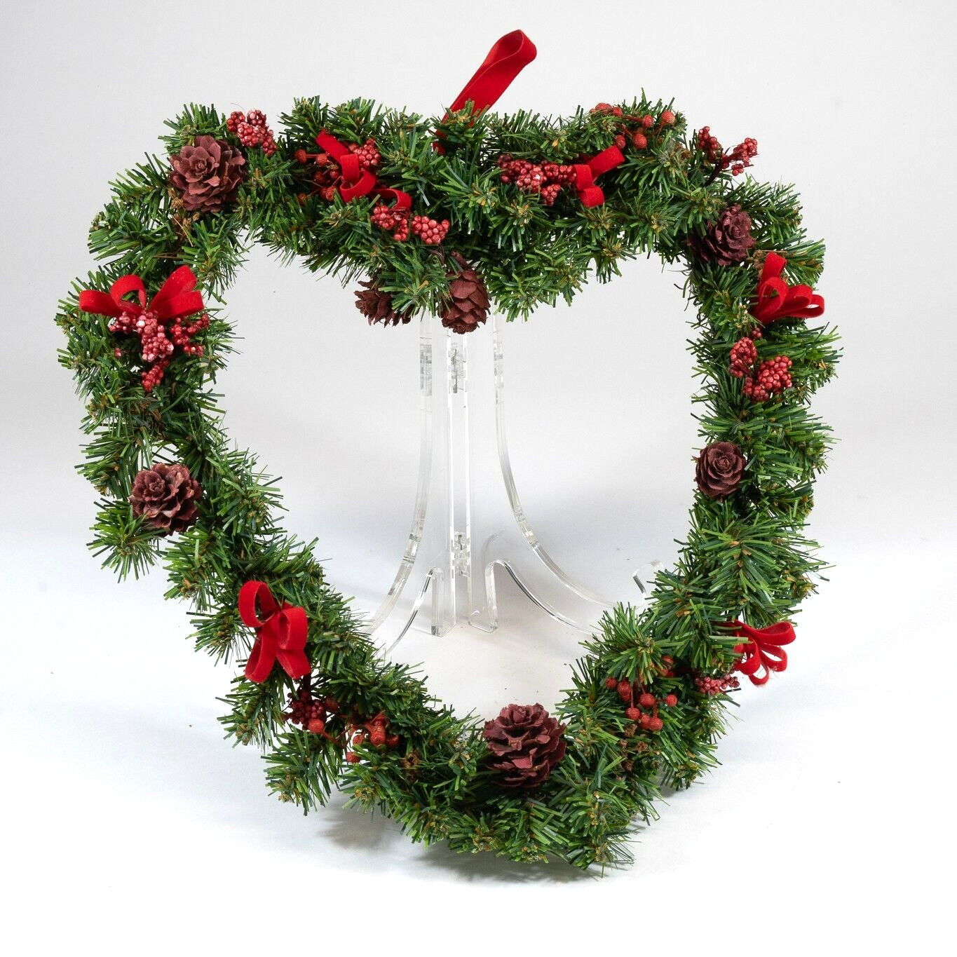 Christmas/Holiday Style 12″ Heart-Shaped Wreath