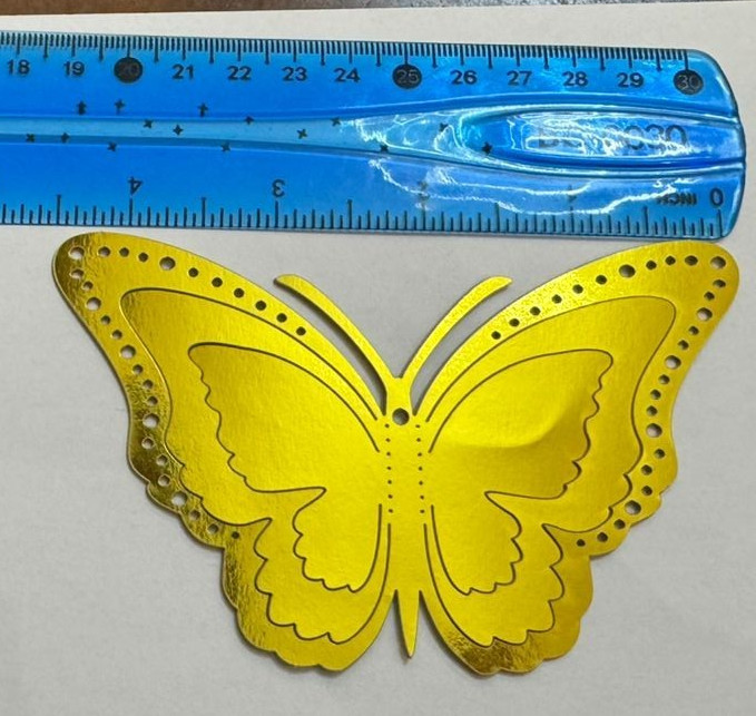 3D gold butterfly wall decoration for parties and home decor, set of 12 pieces.