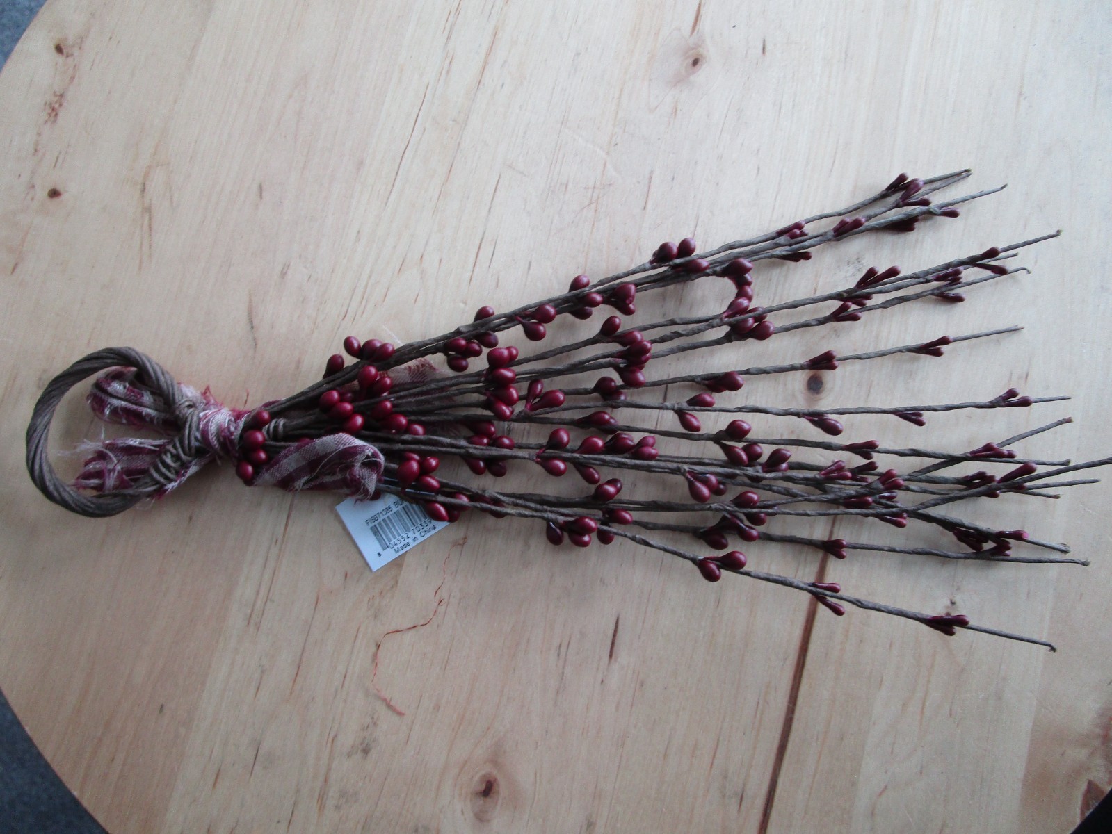 Pip Berry Wispy Teardrop Rustic Primitive Pip Berries Swag Rustic Burgundy NEW