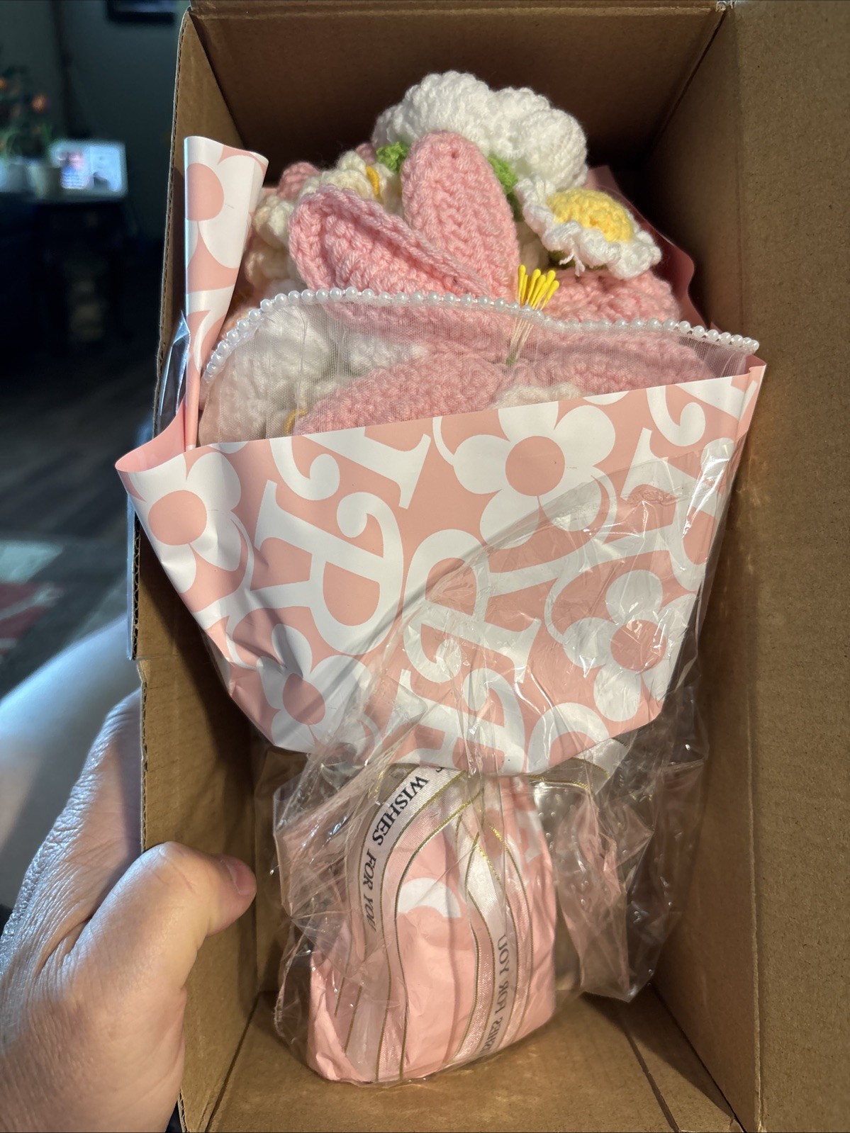 HANDMADE Crochet Yarn Daisy Flower Bouquet, Artificial Pink/White/Yellow NIB