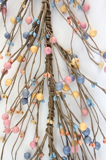EV-51R Big Berry Garland in Blue, Peach & Yellow