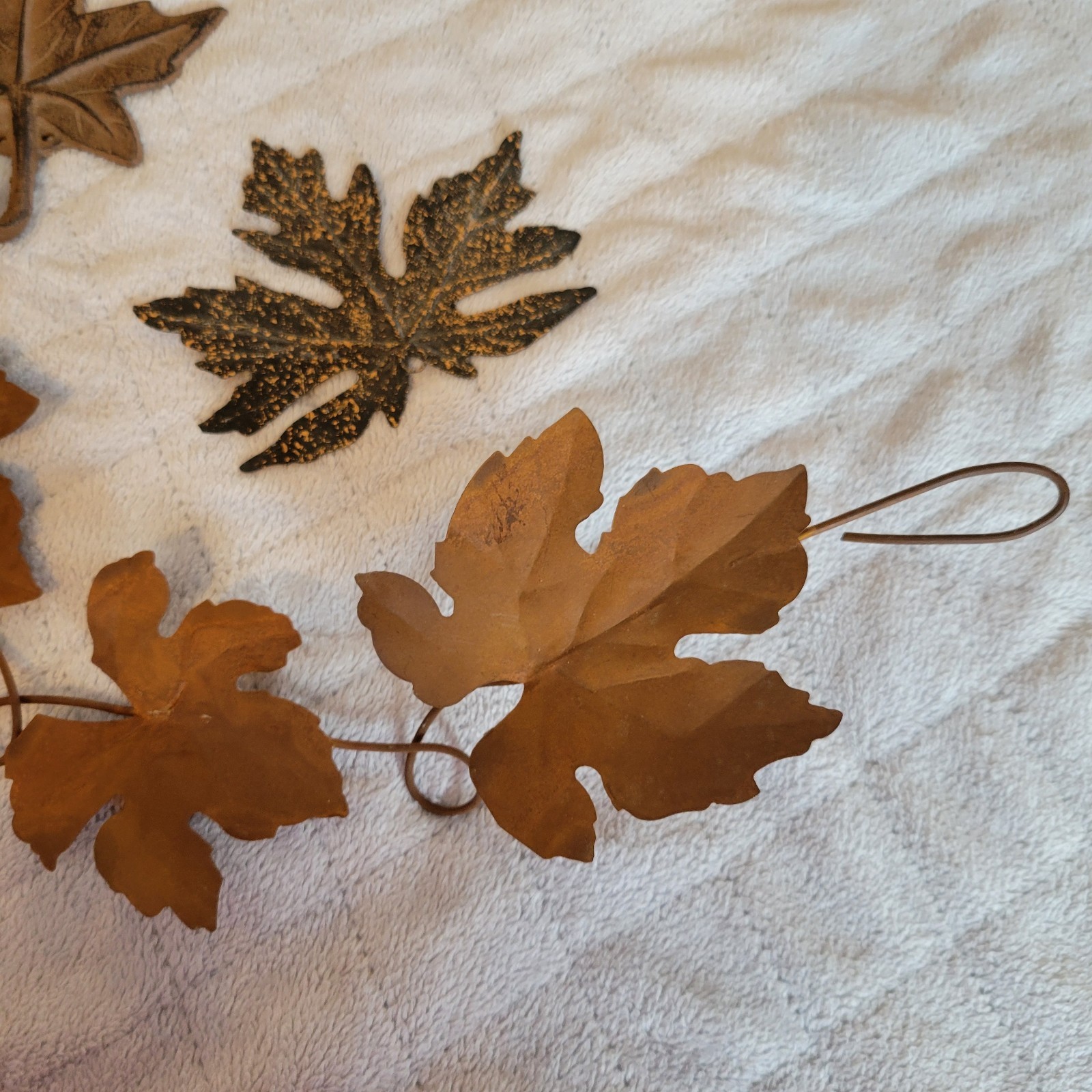 Rustic home decor leaf leaves wall hanging hook Fall Autumn shapes MCM Lot of 4