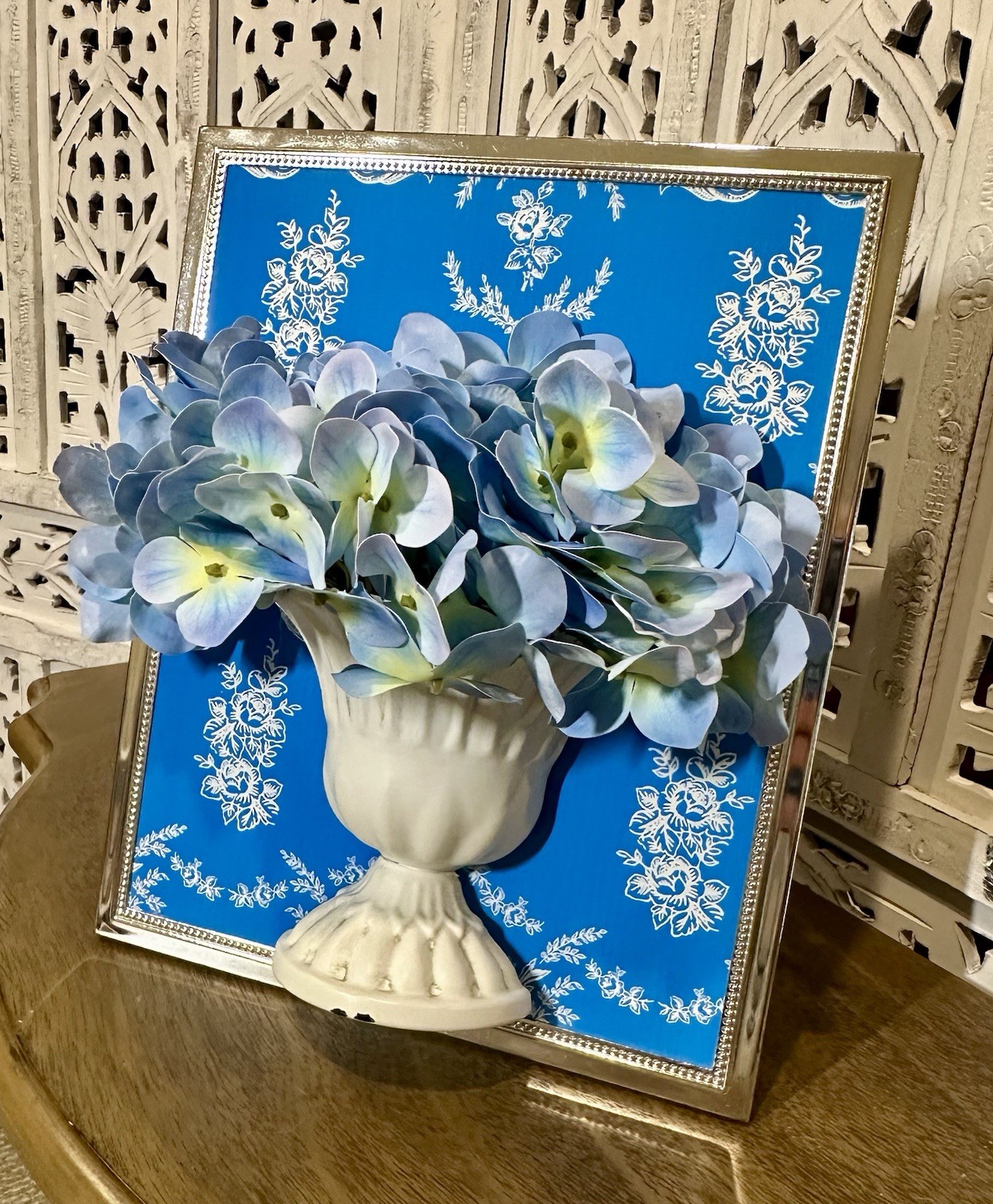 3D Artistry Handmade Blue Hydrangeas in Distressed Metal Urn Framed Florals