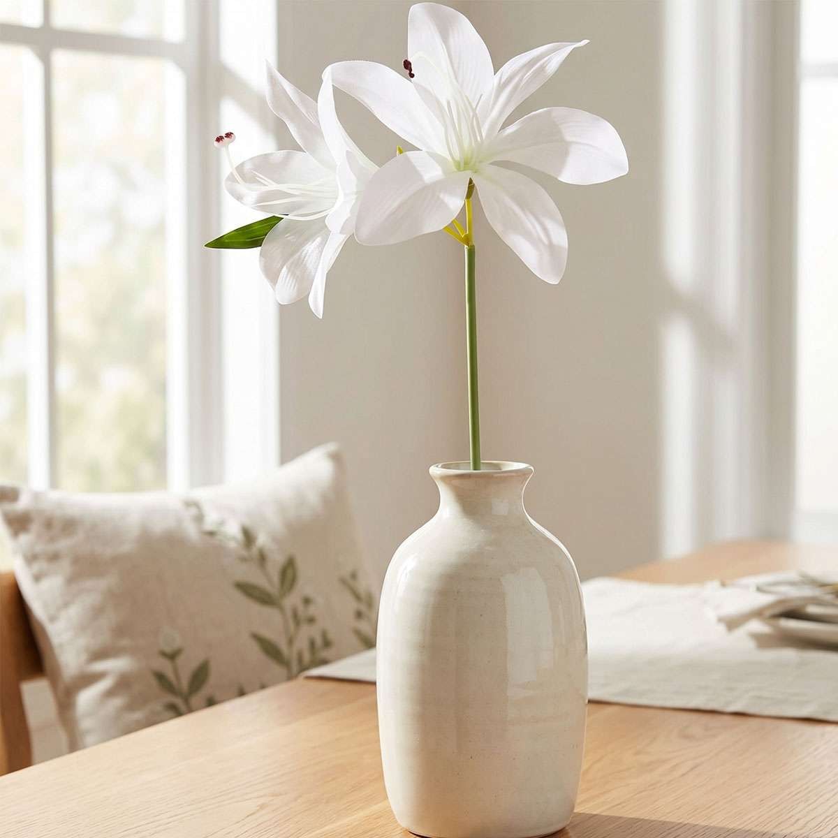 4pcs/set Artificial Lily Flowers with 8 Heads Fully Bloomed Lilies & 6 Buds