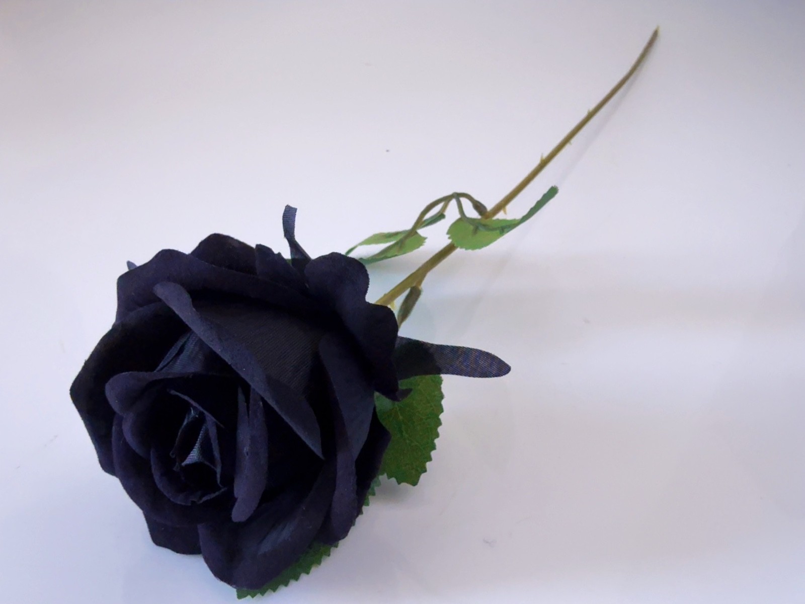 1x Artificial Black Rose Flower Halloween Gothic Accessory DIY Vase Decoration