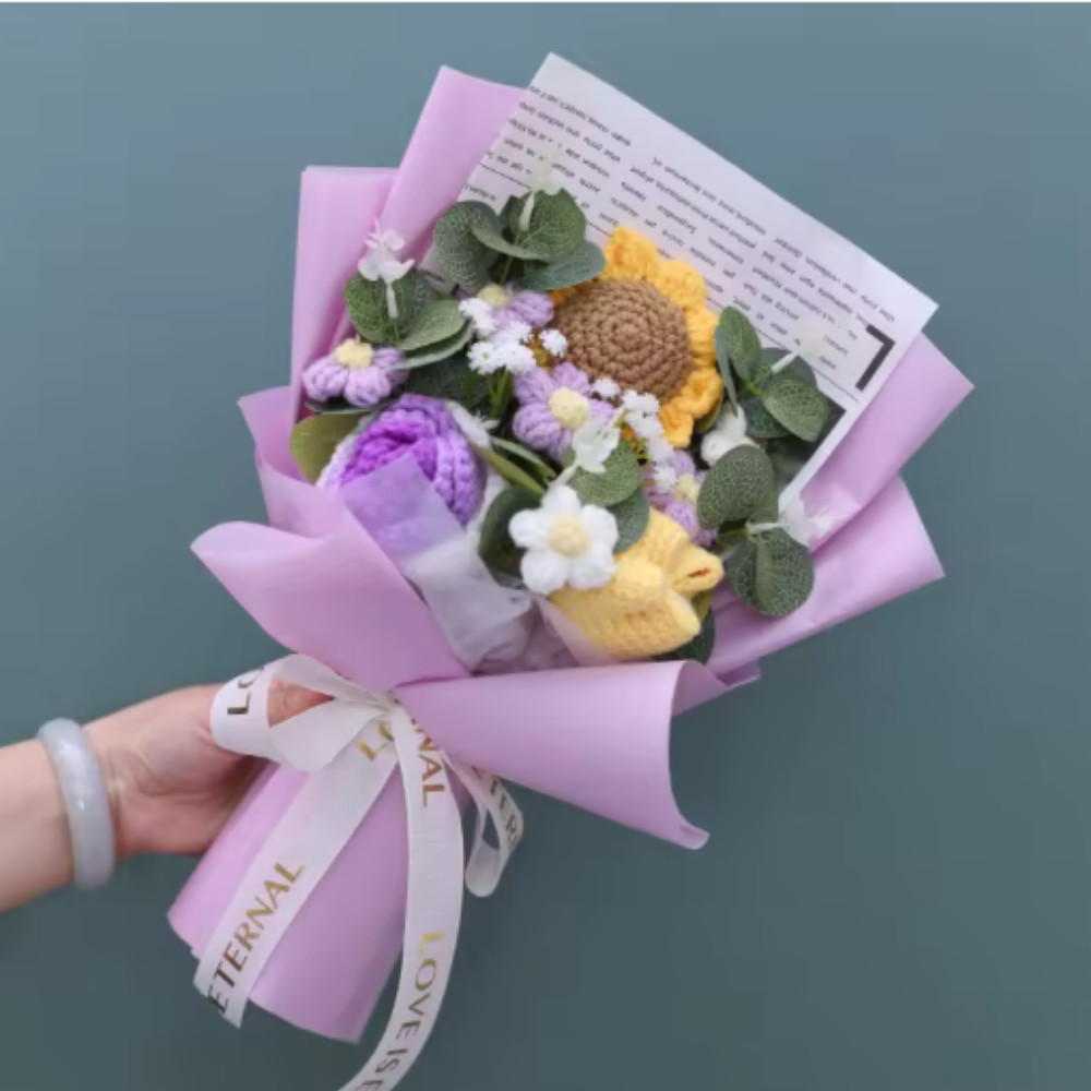 Crochet Sunflower & Rose Bouquet – Knitted Eternal Valentine’s Day Gift