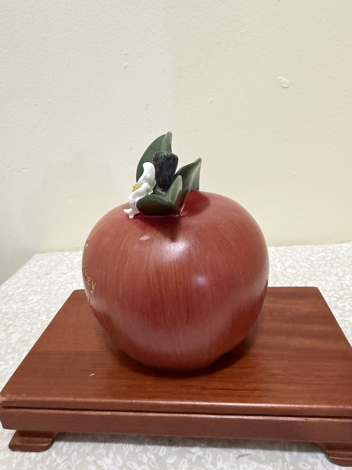 Decorative Apple Whit Leaves & Flower For Mothers Day or For Any Occasion Mom