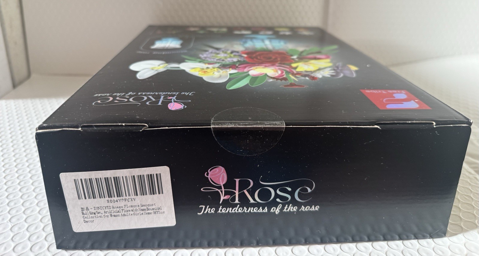 Roses Flowers Bouquet Building Set, Artificial Flore with Vase Compatible with L