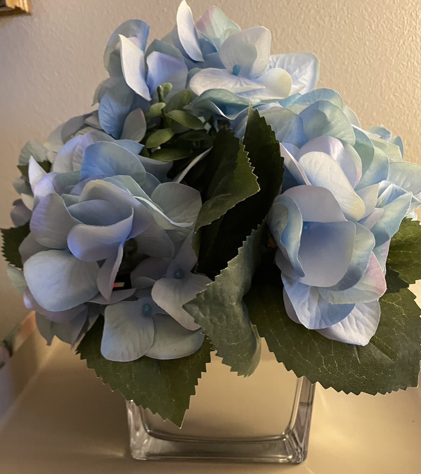 NWOT 10” Faux Blue Hydrangea Arrangement in Silver Mercury Glass Vase Lovely!