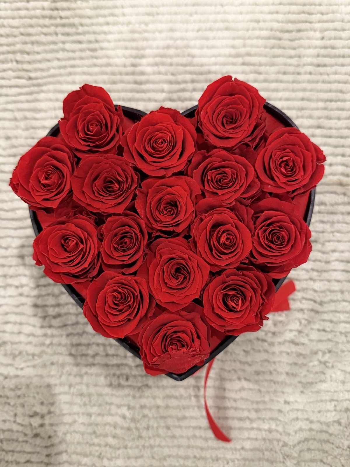 16 Flower Forever Heart Shape Box – Preserved Roses 16 Roses, Red 16