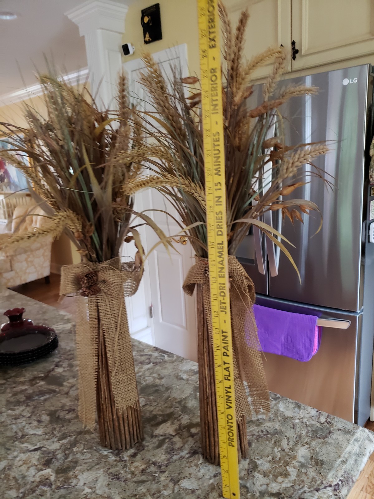 28″ TALL SLIM FALL AUTUMN FLORAL PIECES SET OF 2 TAN BROWN BURLAP ACORNS EUC