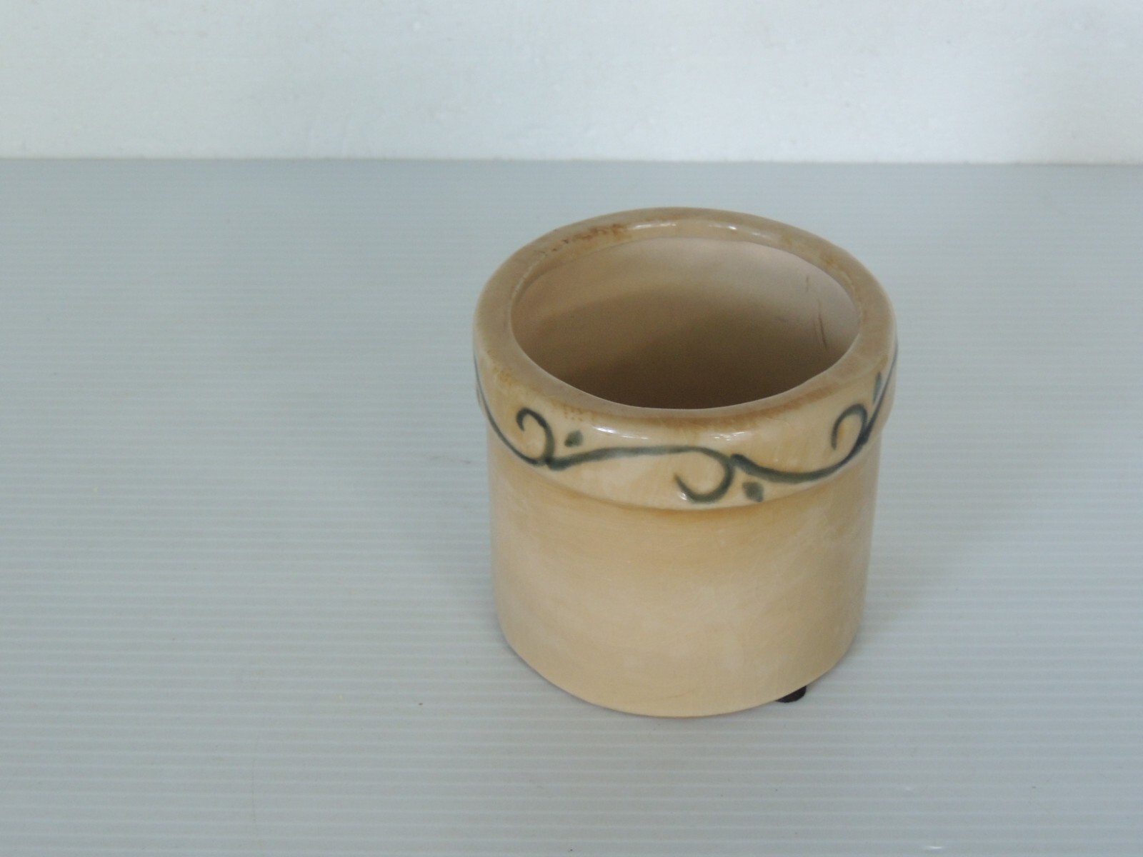 Ceramic FLOWER POT “HOPE “3 3/4 ” W 3 1/2″ H