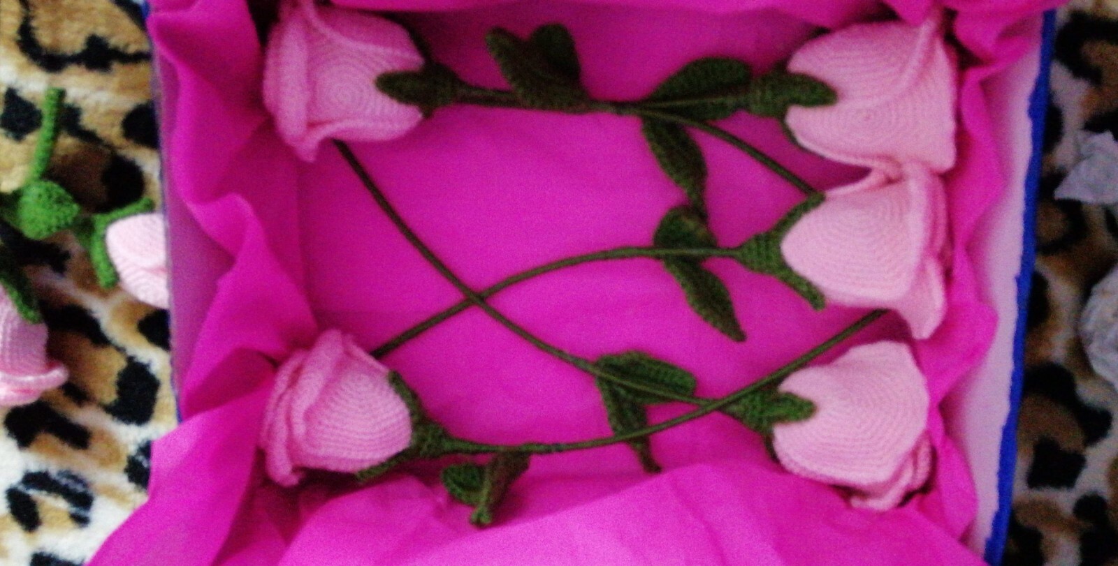 Flowers crochet bouquet decor rose floral handmade pinkish set of 10+the vase