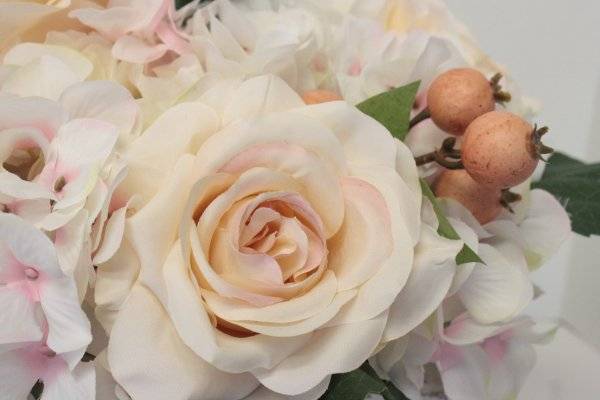 Shabby Cottage Chic Rose Flower Arrangement Silk Roses Hydrangea Flower Box