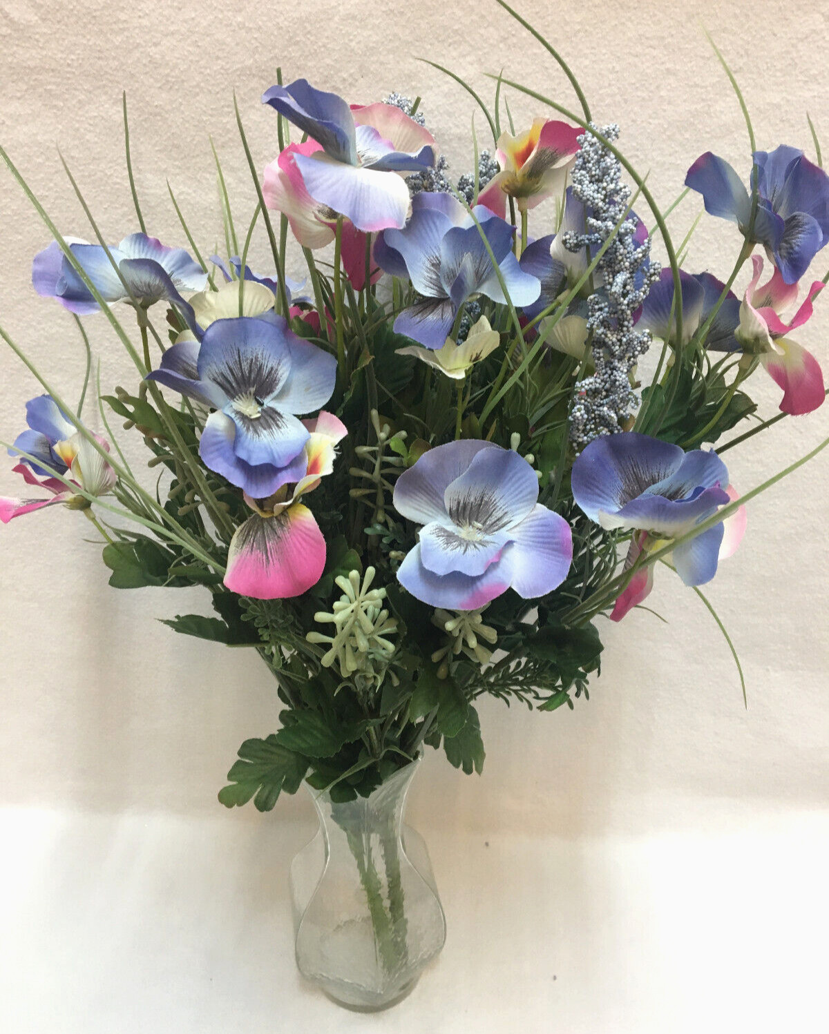 Artificial Flowers Spring Mix Pink White Blue Stems Leaves Lot of 2 Bunches