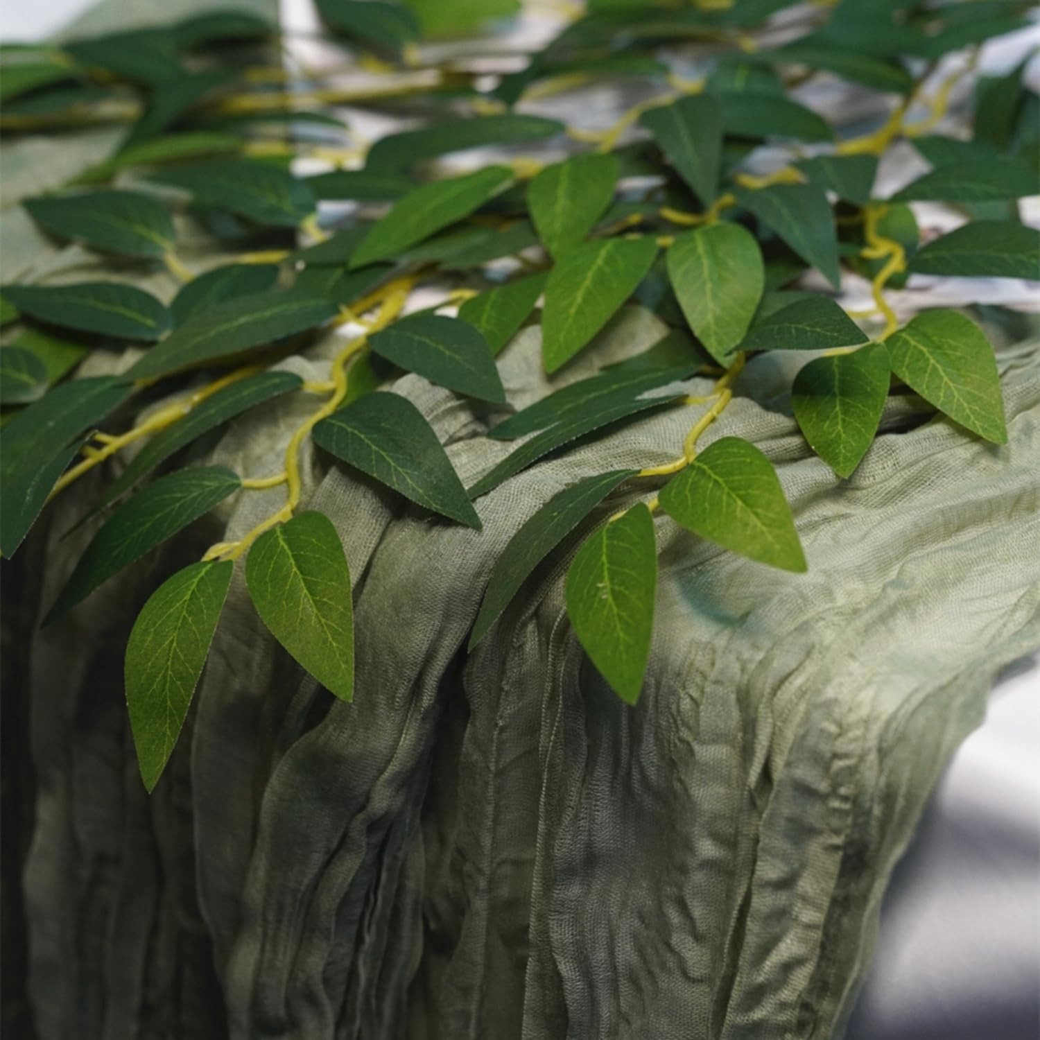 8pcs Italian Ruscus Artificial Leaves with Stems, Green Silk Leaf Wedding Arc…