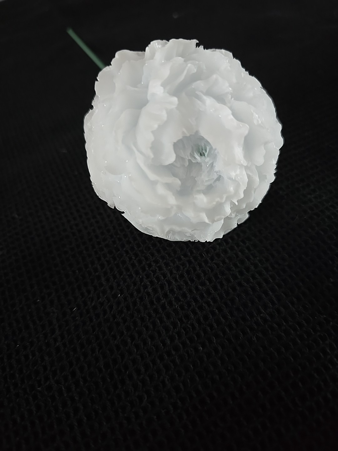 Resin White Flower Decoration Gift Stem. 579