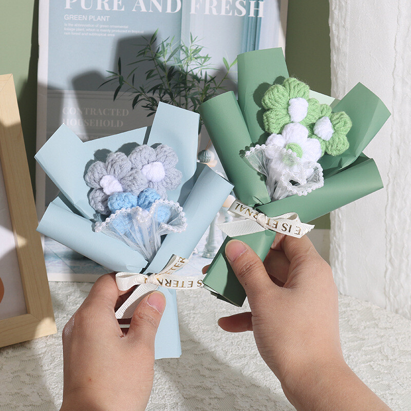 Wedding Handheld Small Bouquet Handmade Crochet Puff Flower Decor Bouquet Party