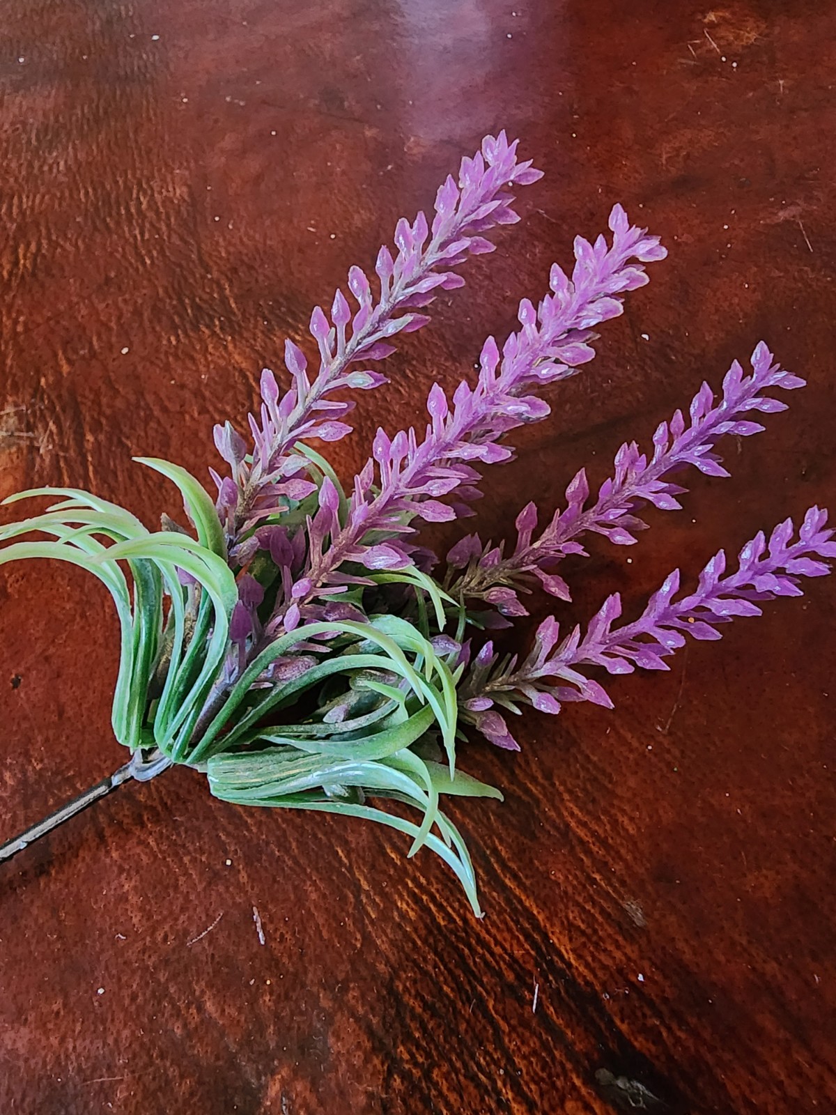 10 Inch Plastic Lavender Pick – Faux Lavender Stem for Arrangements, Farmhouse