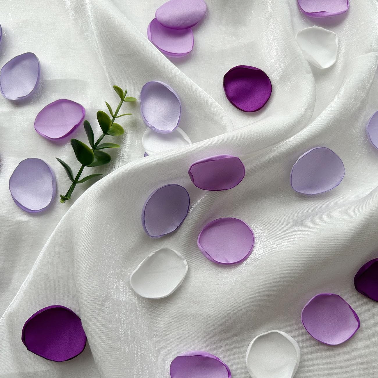 400Pcs Rose Petals for Wedding Decor Lavender Purple Silk Petals Flower Girl …