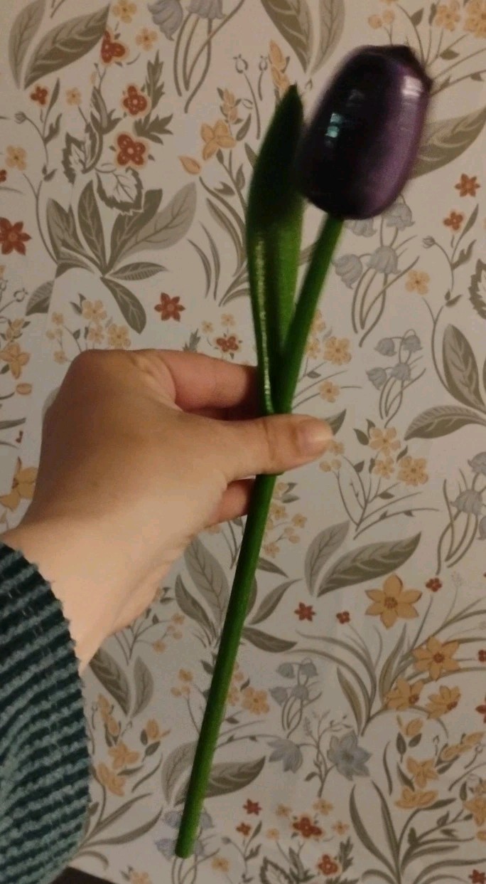 Wooden Dutch Tulips, Colorful Purple Floral Tulip Wood Decor