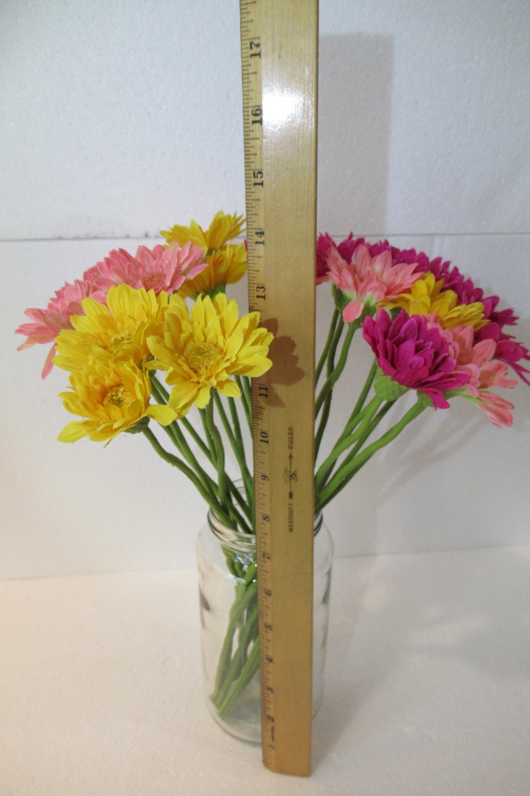 Loose Gerber Daisy Stems Bouquet s/20 – 7 Yellow, 7 Pink, 6 Pinky Peach – VGPC