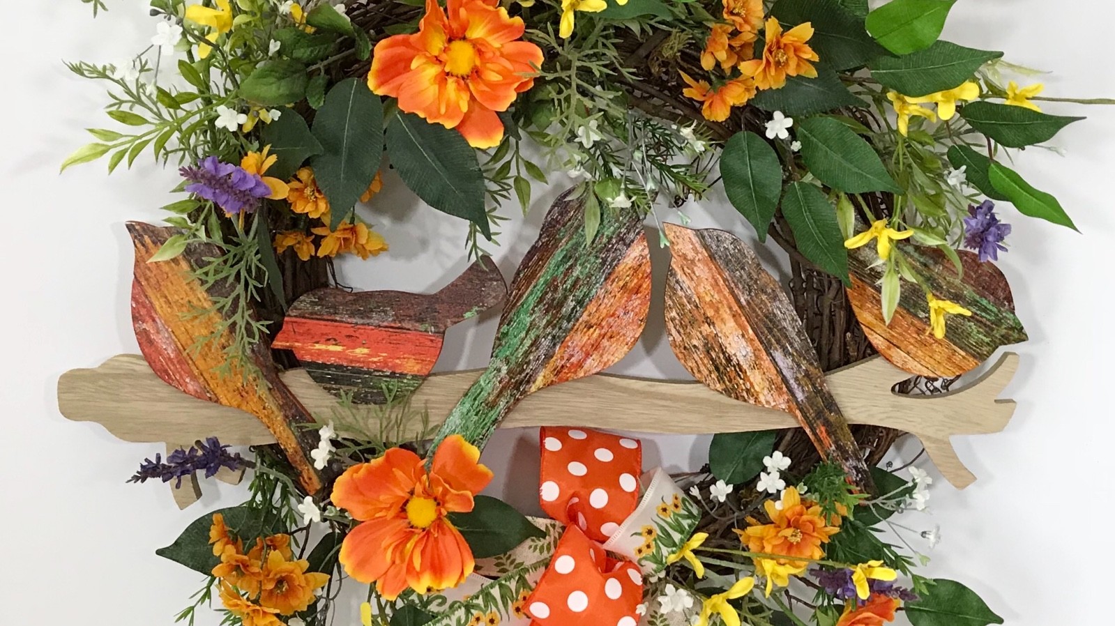 SPRING WILDFLOWERS GRAPEVINE WREATH BIRDS ON LIMB SUMMER ORANGE YELLOW FLORAL