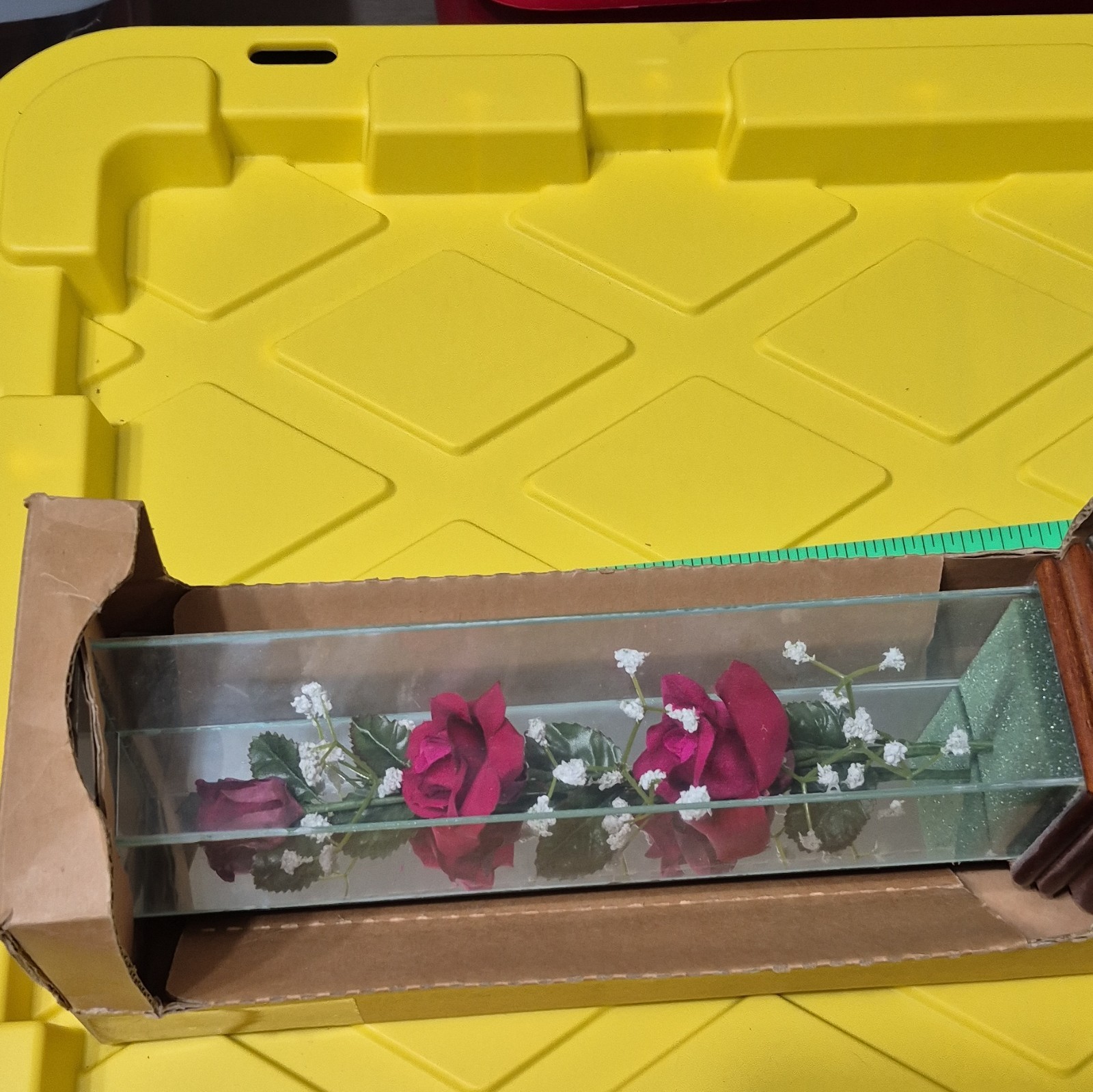 Vintage Musical Rose Floral Arrangement & Centerpiece in Glass/Wood Case 13in