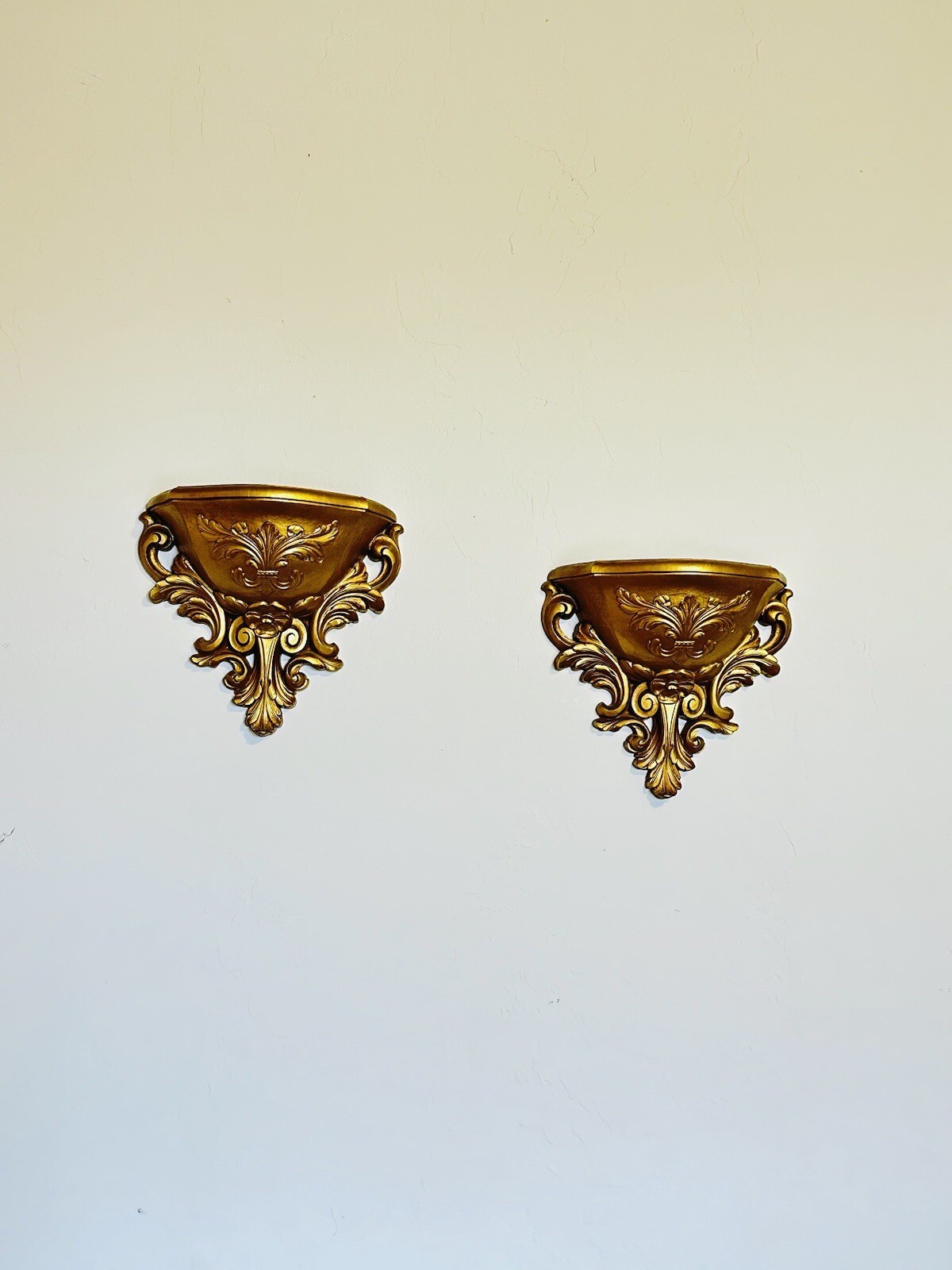 Vintage Homeco Antiqued Gold Wall Pockets 6050 Dart Industries Regency Old Money
