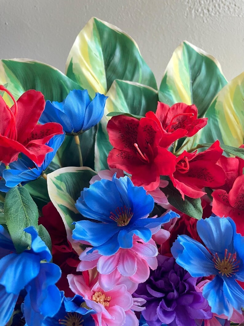 Tropical Floral Arrangement: Colorful Beach House Decor, Cute Table Centerpiece