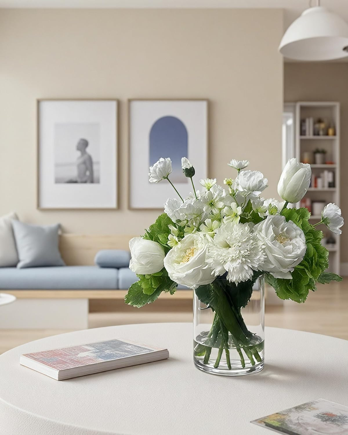 Lifelike Flower Arrangement in Glass Vase – No Water Needed, Perfect Gift!