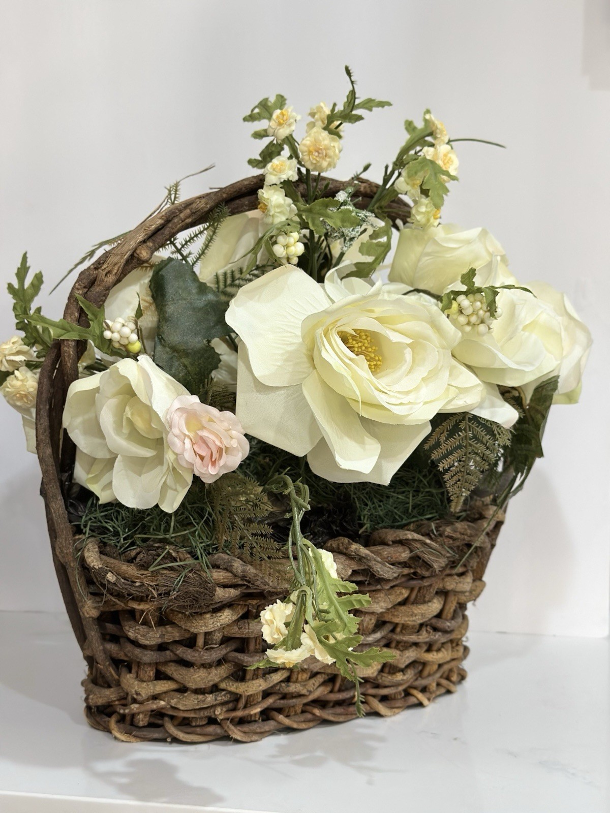 VTG Flower arrangement Rustic Twig Vine Handmade Basket Whimsical Centerpiece