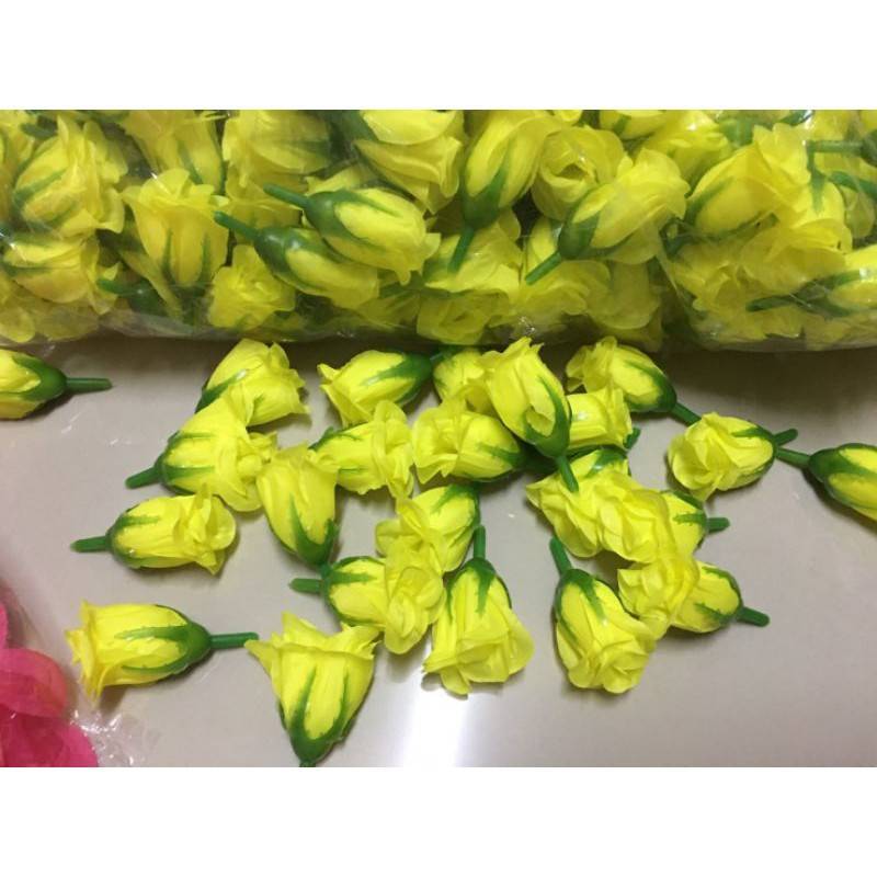 100pcs Rose Head fabric Plastic Artificial Craft Supplies Bulk Decor Size 2×4 cm