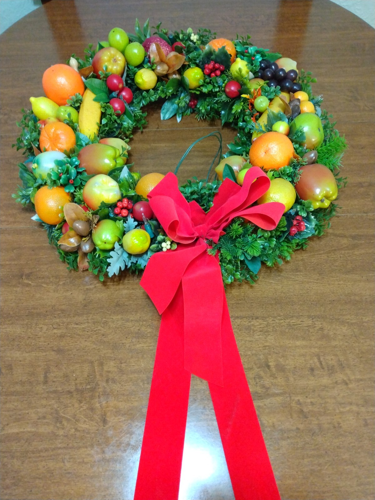 VTG Fall Christmas Door Wreath Large 23″ Fruit Nuts Apples Berries Lighted w/Bow