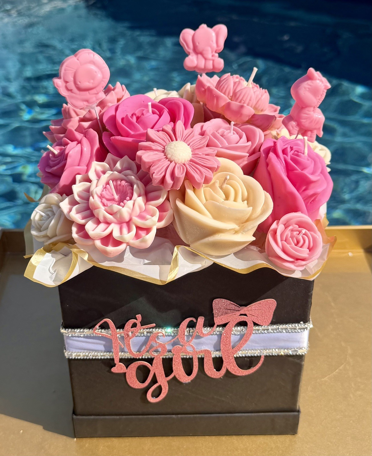 Handmade Scented Candle Bouquet – Luxury Flower Candle Gift Box- It’s A Girl