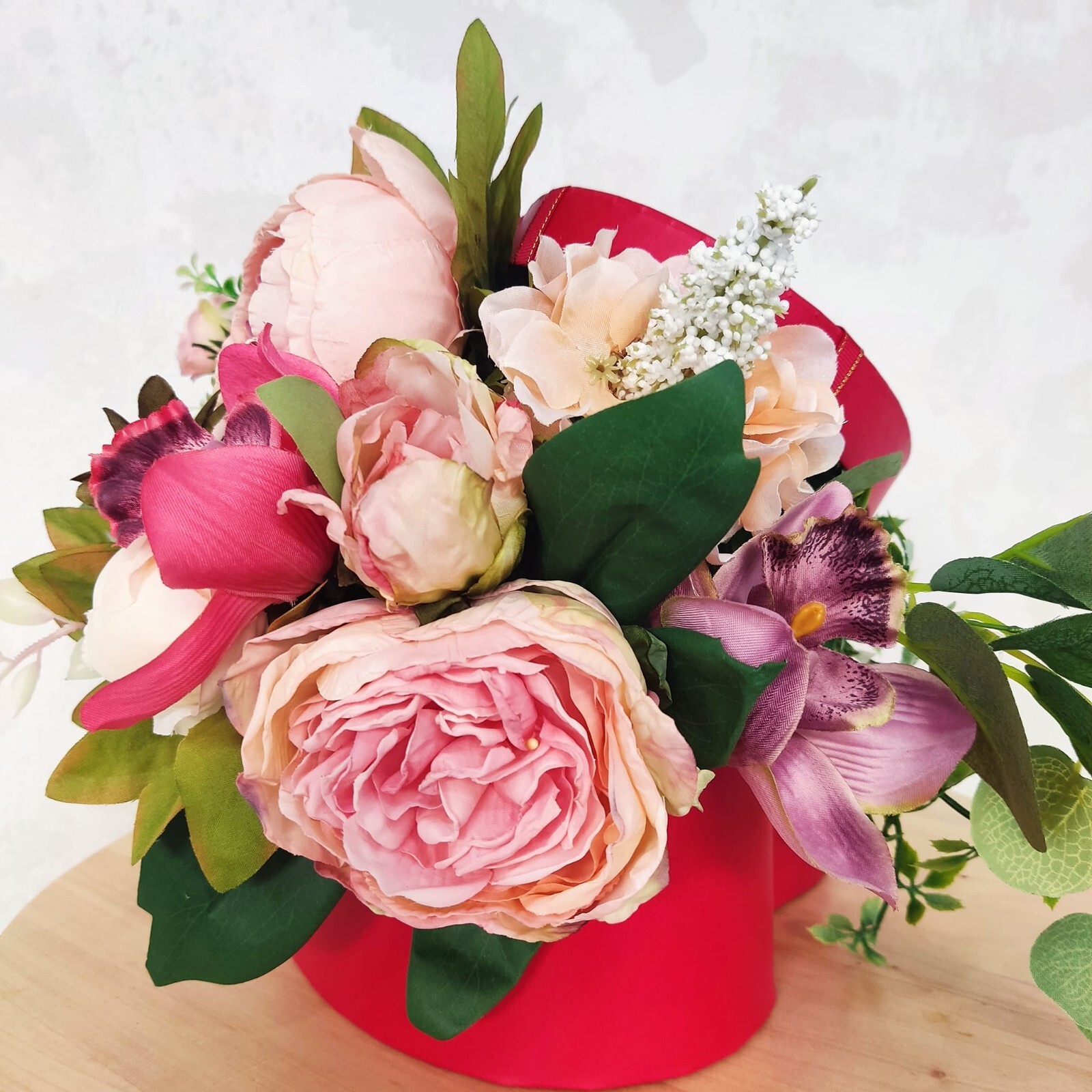 Heart shaped flower box Artificial flower 13.8″ Flowers Box Birthday Valentine’s