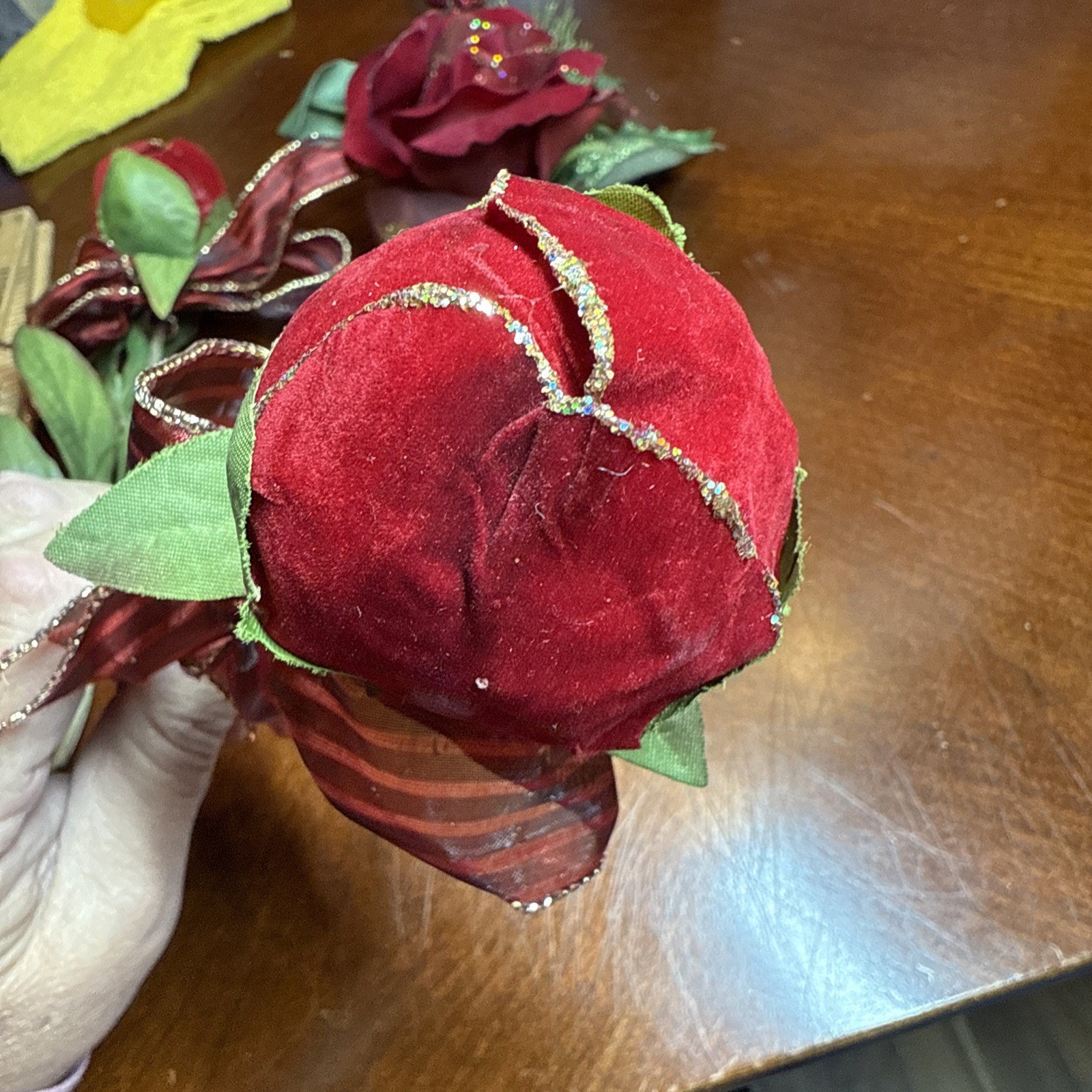 3 Pcs Faux Velvet Rose Flowers W/ Bows Christmas Pier One VTG Home Decorating