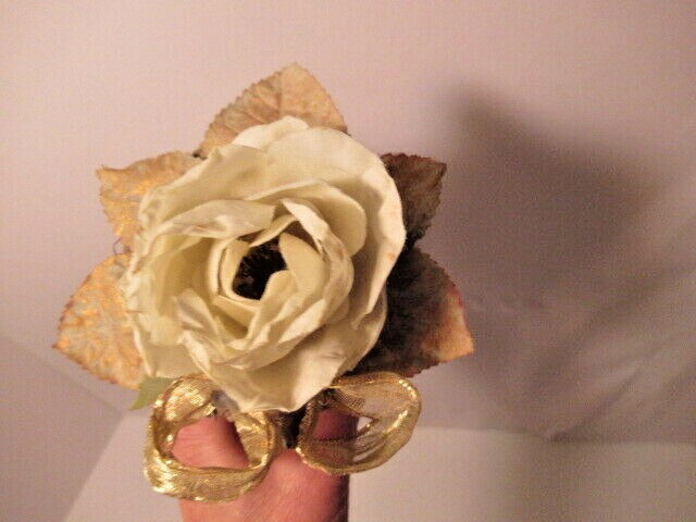 Vintage Paper Rose in Terracotta 3″ pot w/ Gild & Moss finish-Gold Bow- Romantic