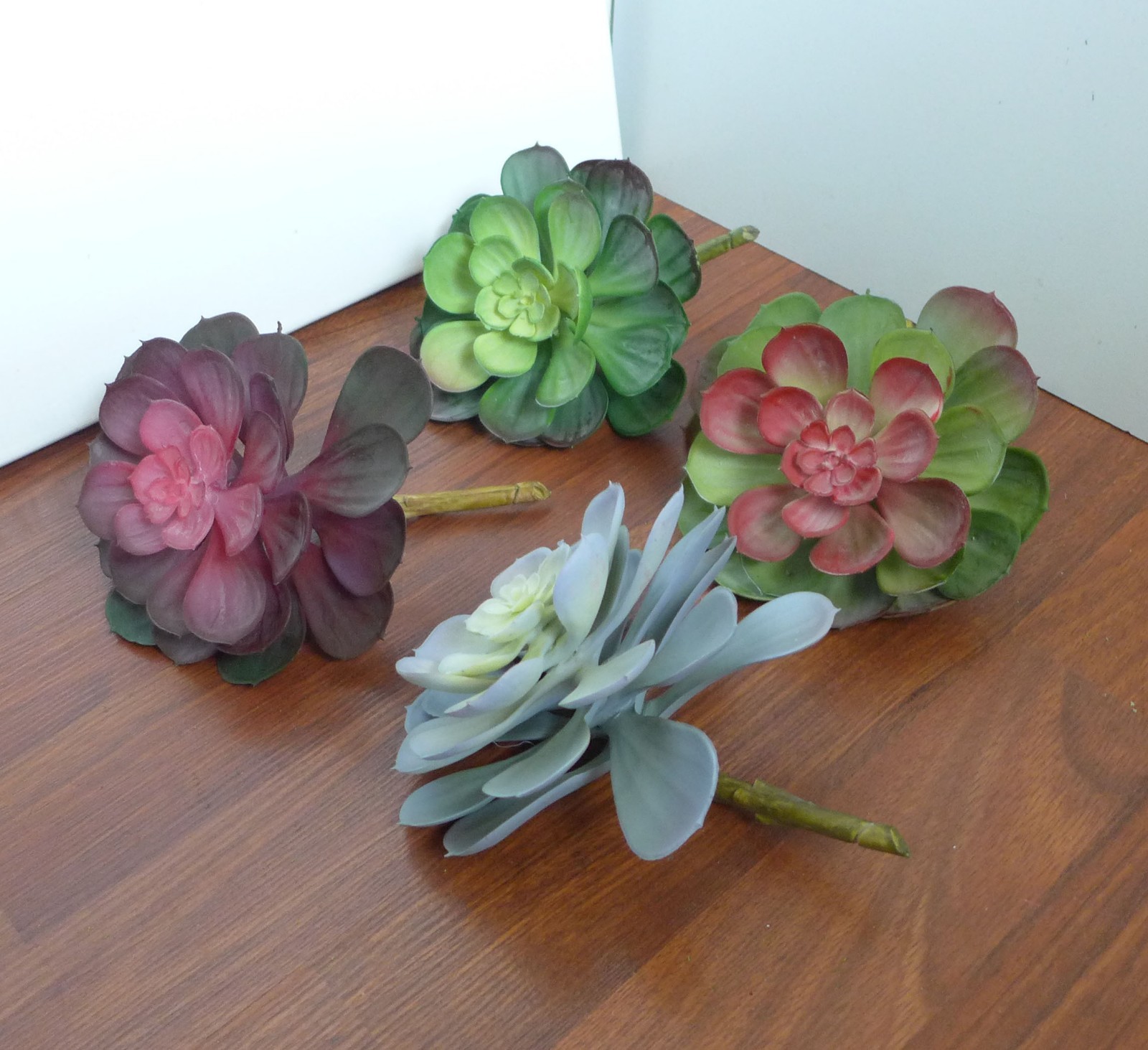Four Colors Snow Lotus Plastic Artificial Succulents Plants Set of 2
