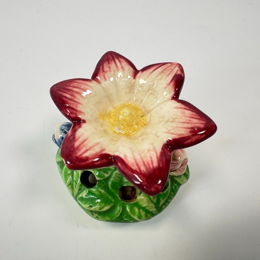 Vintage Ceramic Six Hole Footed Flower Frog Retro Floral Decor 2.5″ Tall