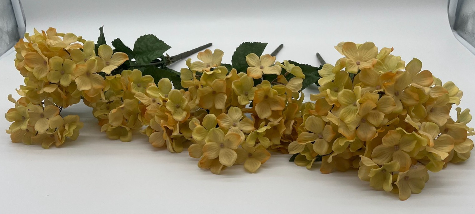 Lot of 12 Artificial Flowers / Plants For Decoration Yellow and Orange