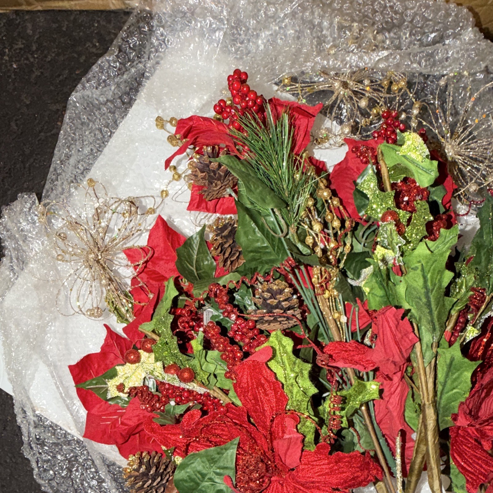 Artificial Christmas Floral Stems Poinsettia Holly Red/Green Plastic Twig & Stem