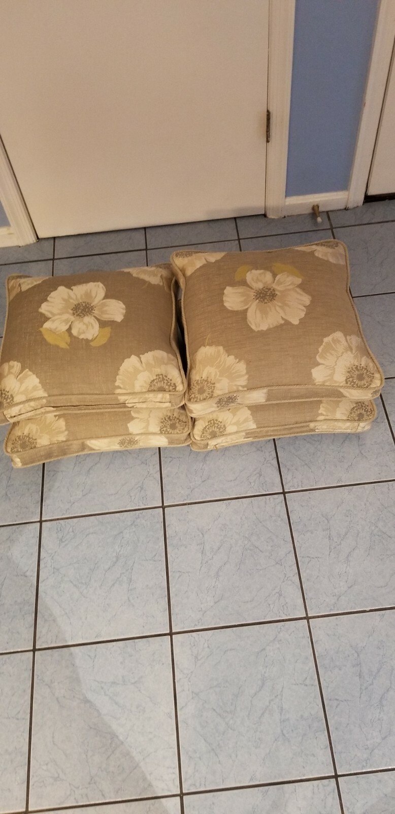 (4) VINTAGE Linen Embroidered, Roped, Cushions. Quality And A Rare Find. NEW!!