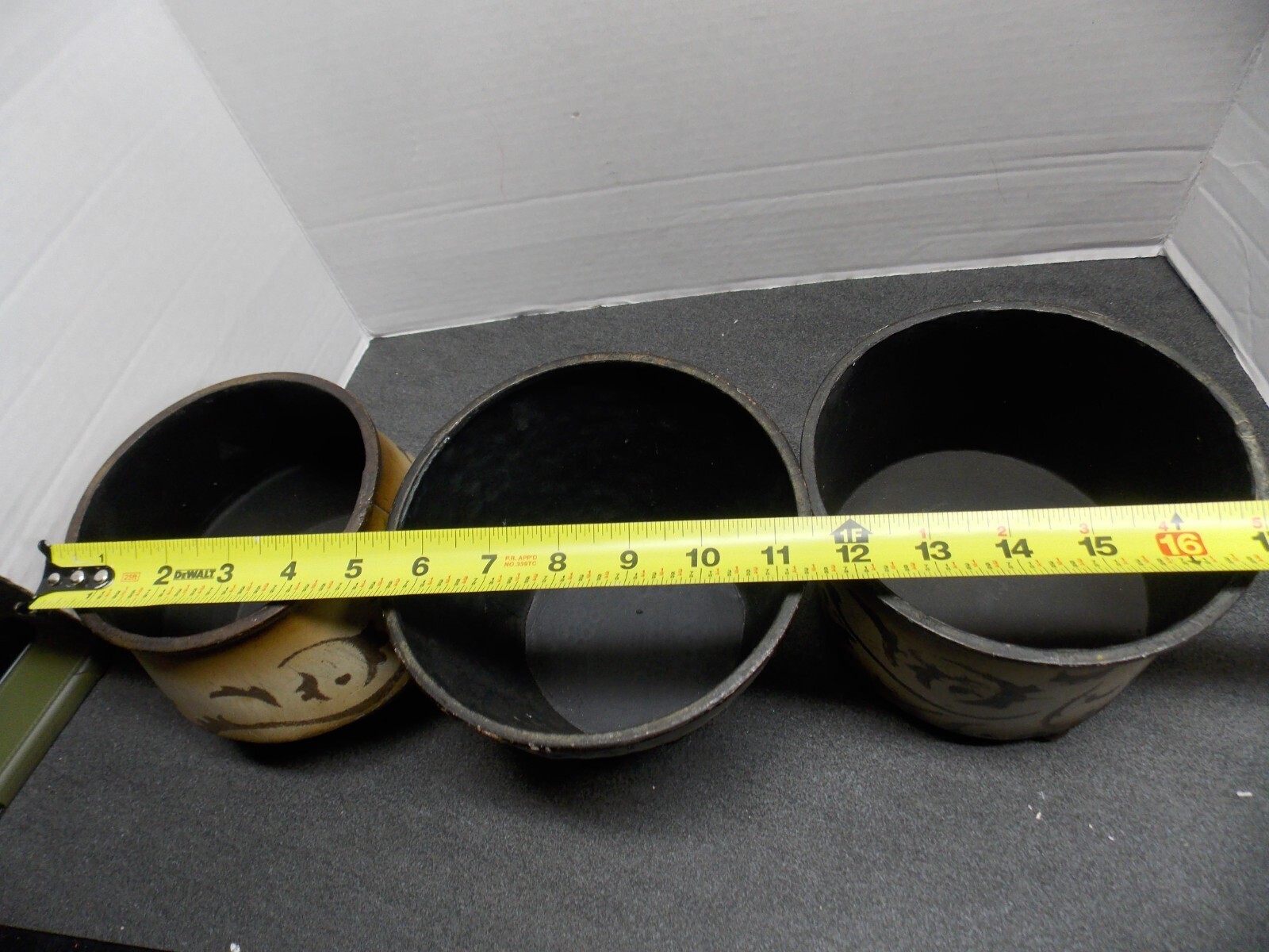set of 3 beautiful metal tan and brown design planters 5″-6.6″ wide, 5″ tall