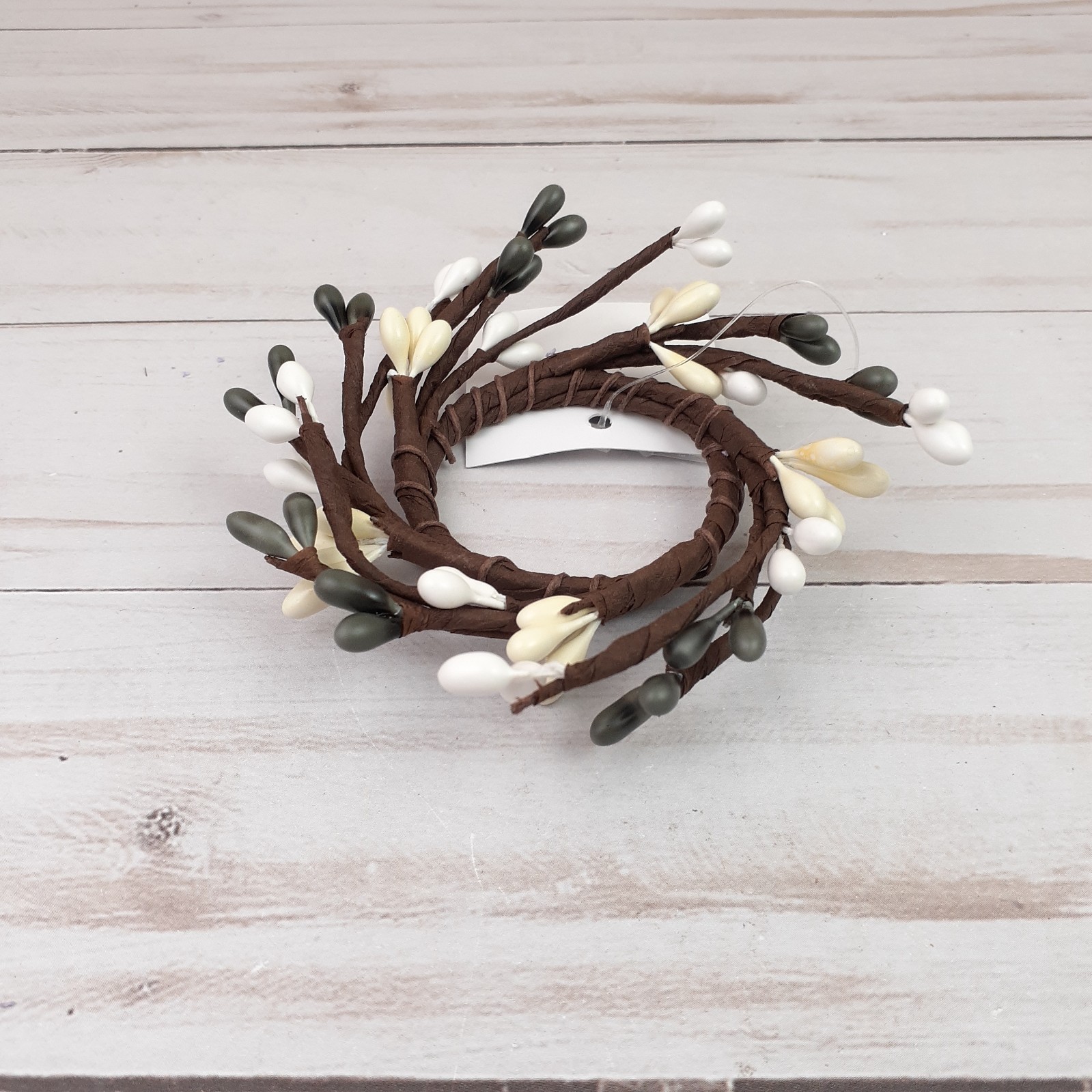 Mini Pip Berry Taper Candle Ring Farmhouse Mix Ivory White Green 1.5 inch inside