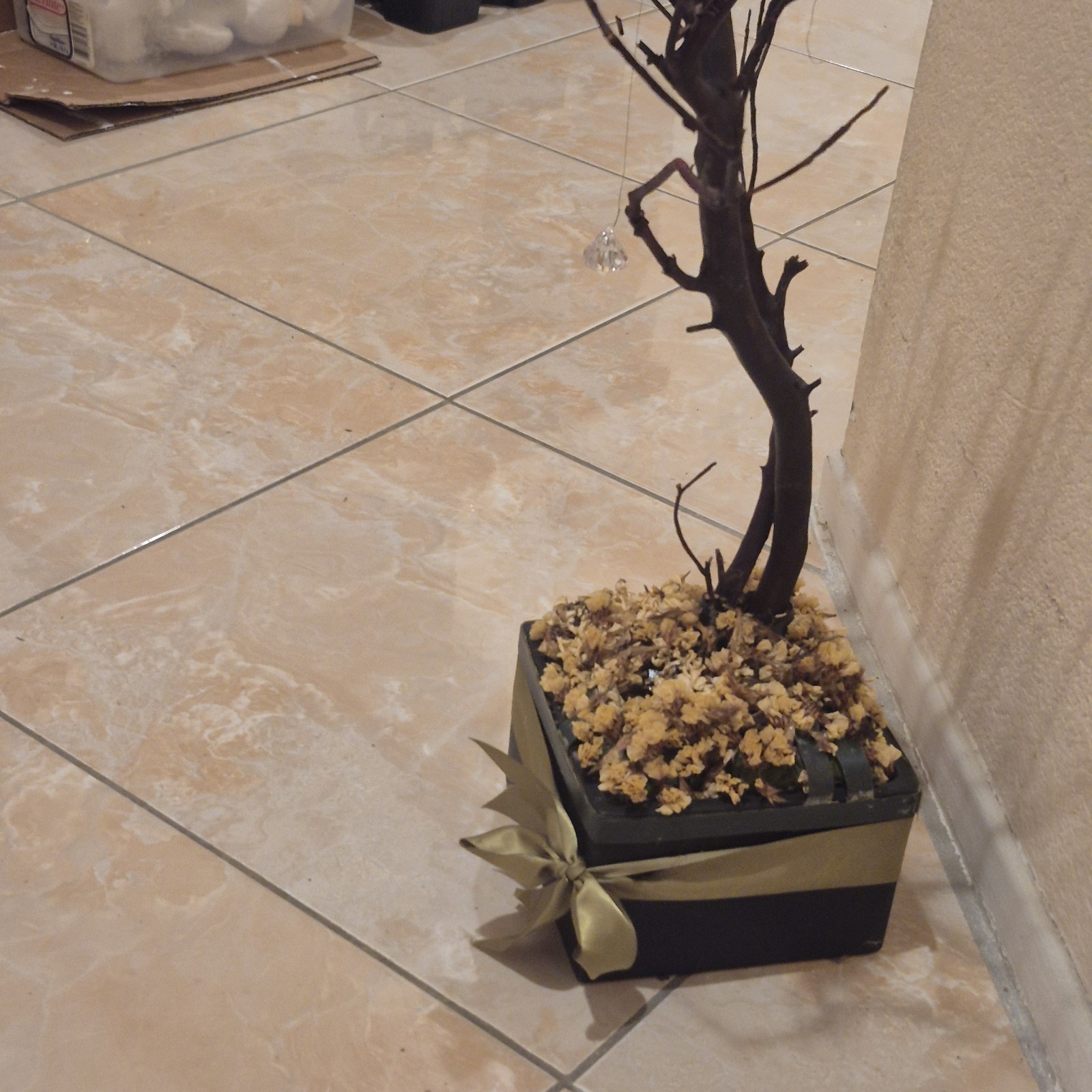 Manzanita Branch Tree Brown Stem Flower Decorative Crystal 18 Inch Centerpiece