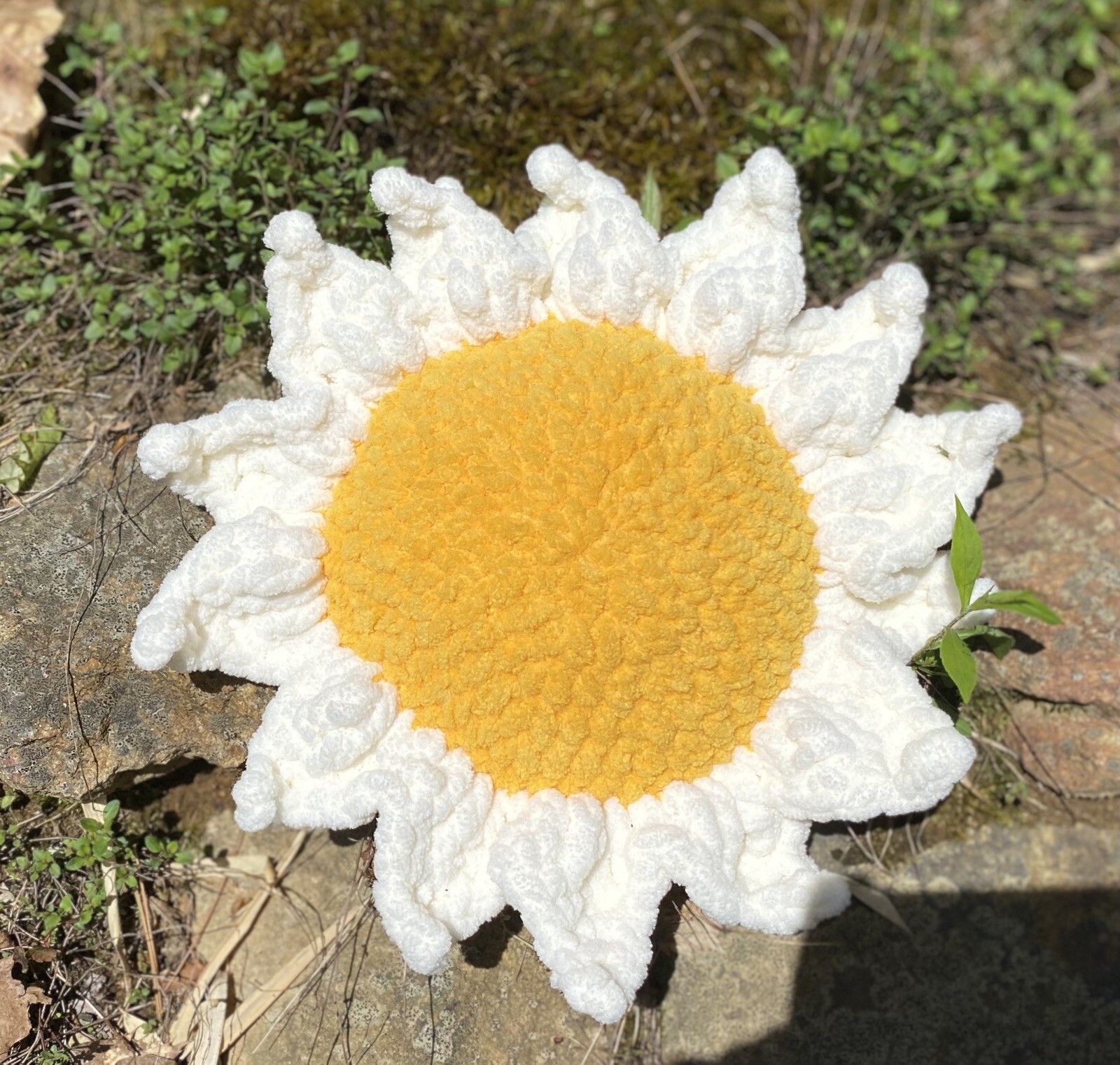 Cottage Style Farmhouse Summer Flowers Pillows Daisy Bowl Filler Tiered Tray