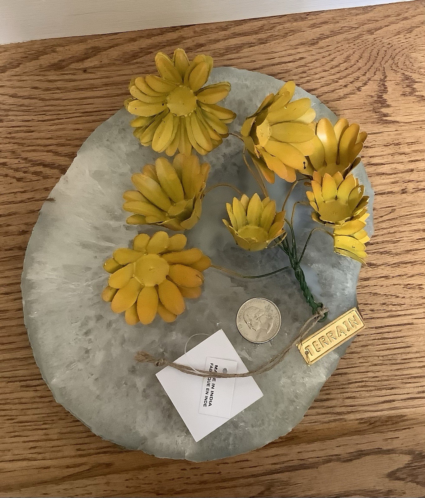 Terrain Iron Metal Daisy Flower Bunch, NWT (vase not included)